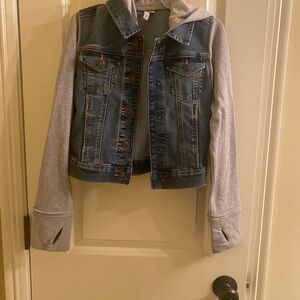 SO Kids Jean Jacket with Gray Sleeves